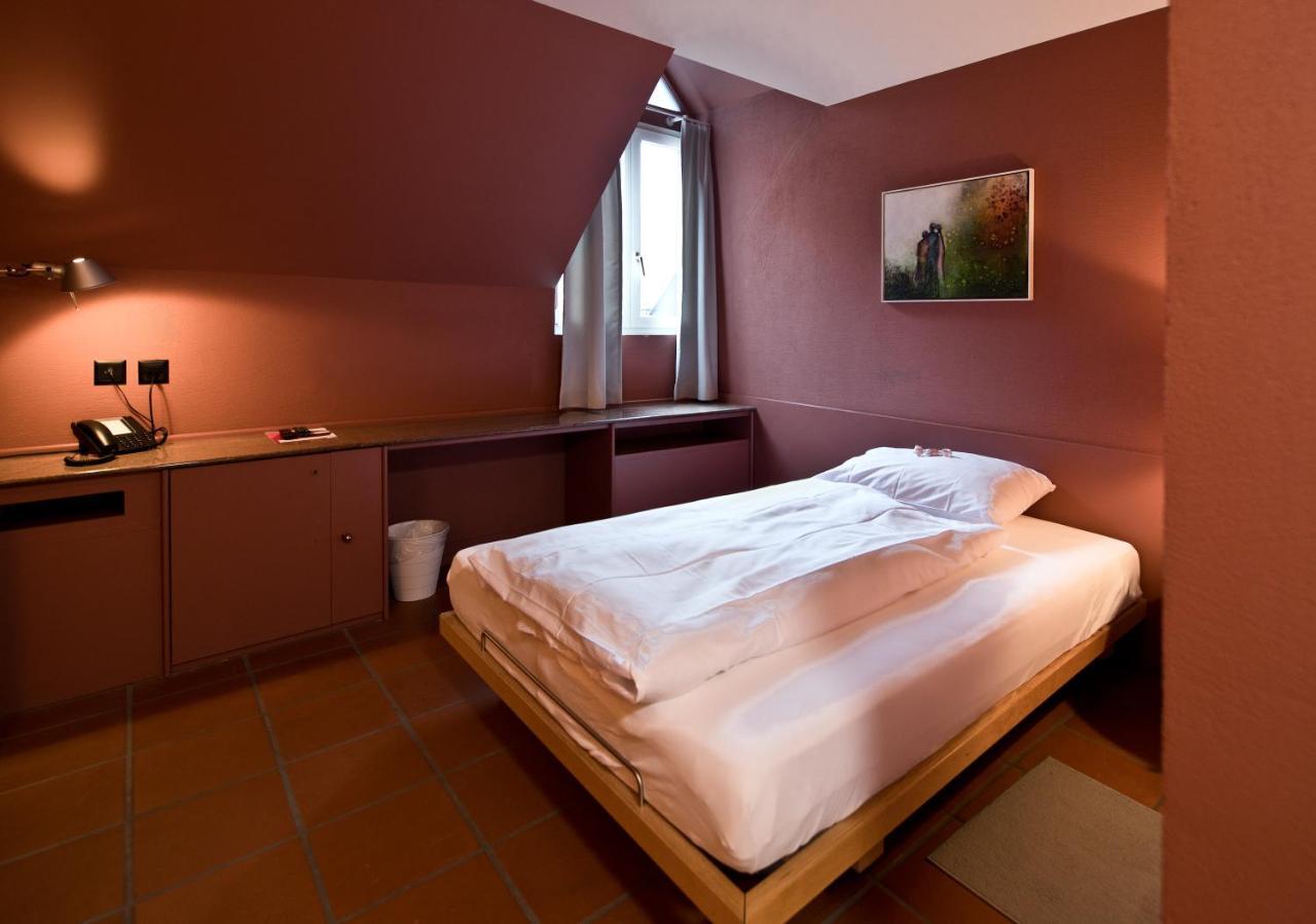 Hotel Sonne Sissach Zewnętrze zdjęcie